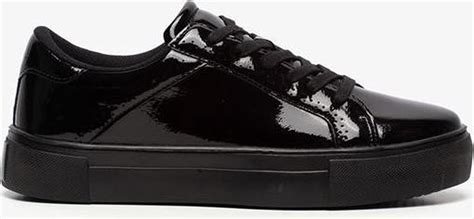 lak sneakers